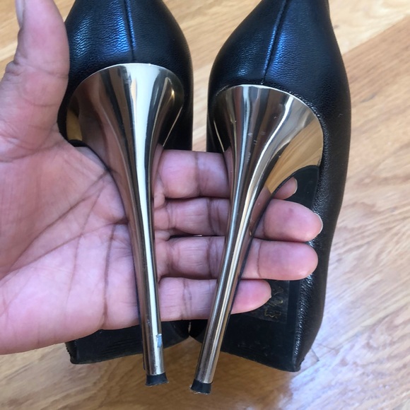 MICHAEL Michael Kors Black Peeptoe Platform heels - Picture 6 of 10